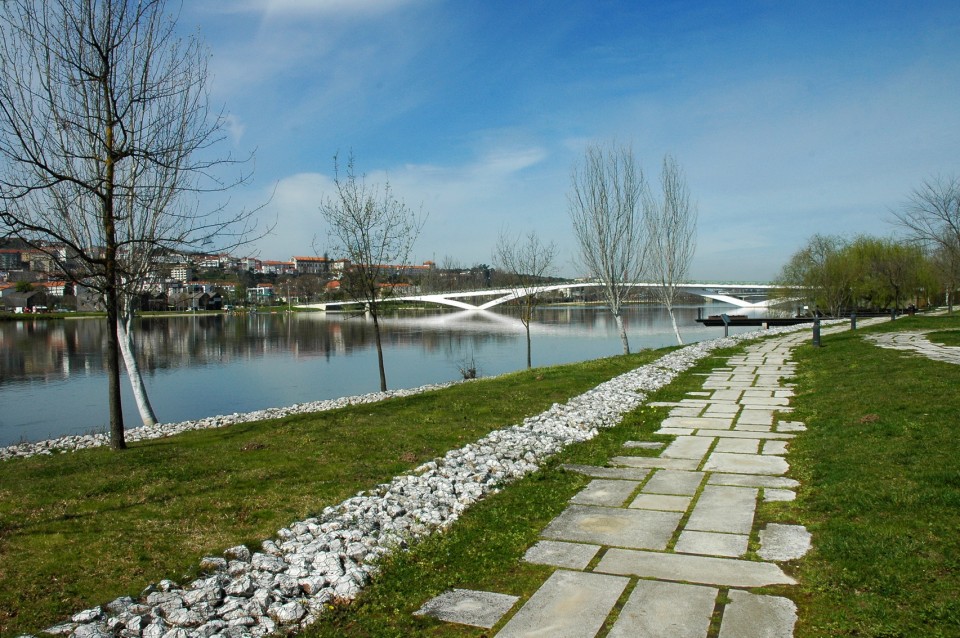 find-cannabis-in coimbra-canntrailz.com