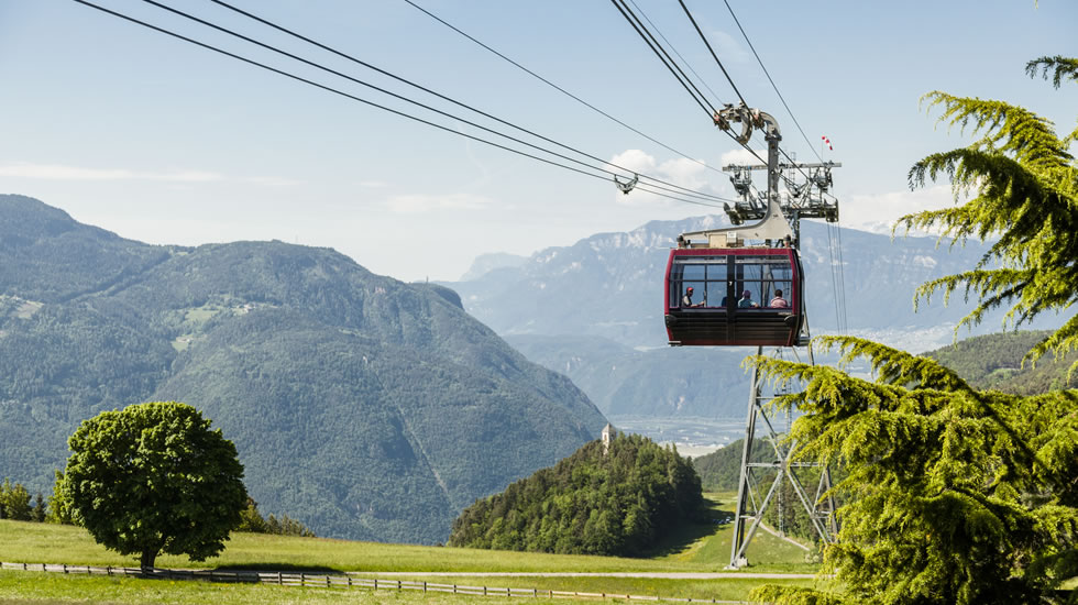 Renon plateau and cable car
