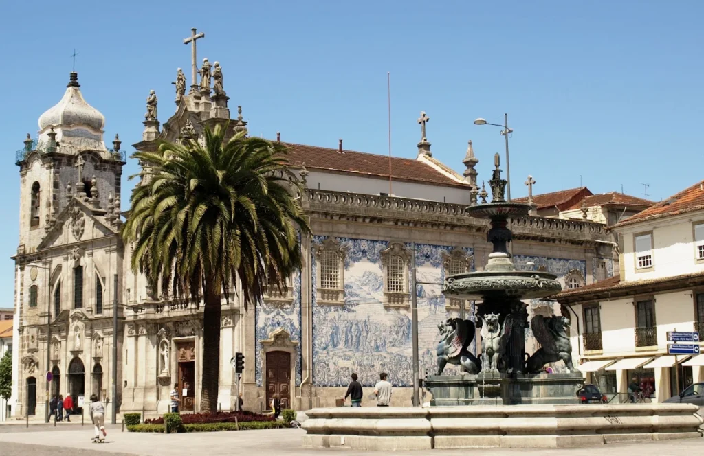 Praça de Gomes Teixeira in Porto, Portugal