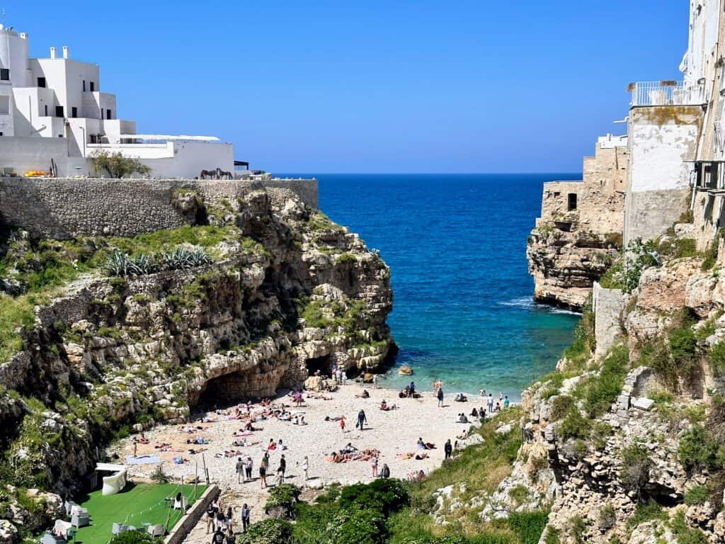 Cannabis in Monopoli day trip