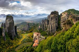 Scenic landscape with mountains for Cannabis in Mainland Greece Travel Guide.