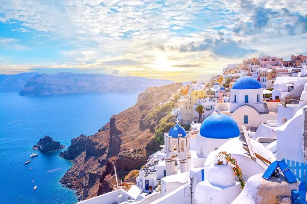 A sunny day in Oia village on the island of Santorini, Greece.