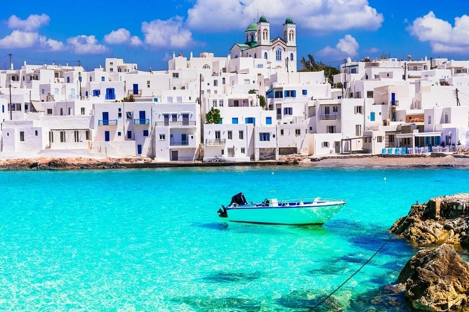 Whitewashed houses of Naousa village on the Island of Paros, Greece